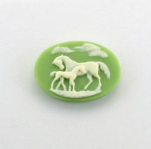 Cabochon, Resin Cameo:25x18mm Oval Green Horse & Foal [ea]