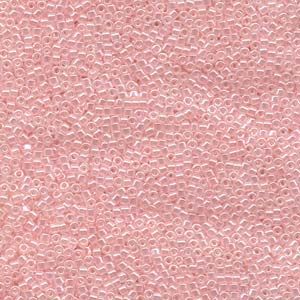 Miyuki 11/0 Delica Color #0234:Lined Crystal/Pale Salmon [5g]